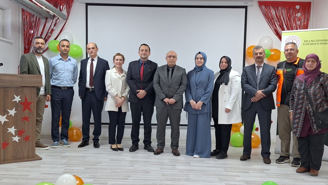 Okulumda Sağlıklı Besleniyorum Şenliği ve 9 Mayıs Dünya Çölyak Günü Programımız